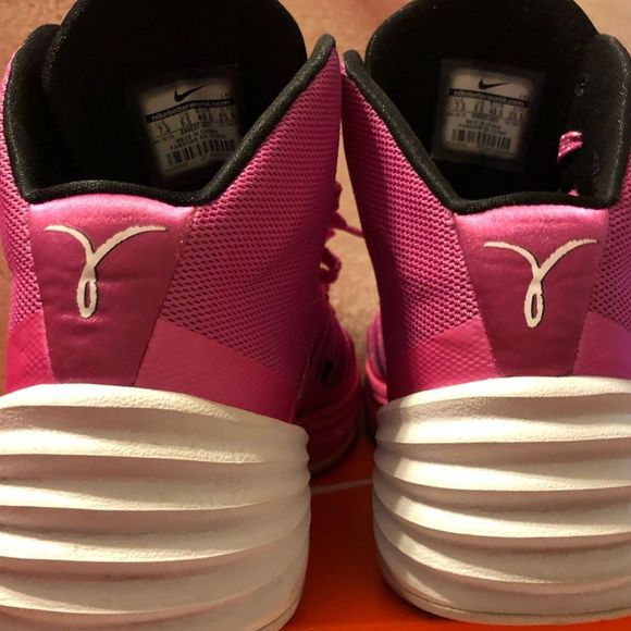 ✨ NIKE || Hyperdunk || F*CK Breast CANCER ✨ - Picture 2 of 11